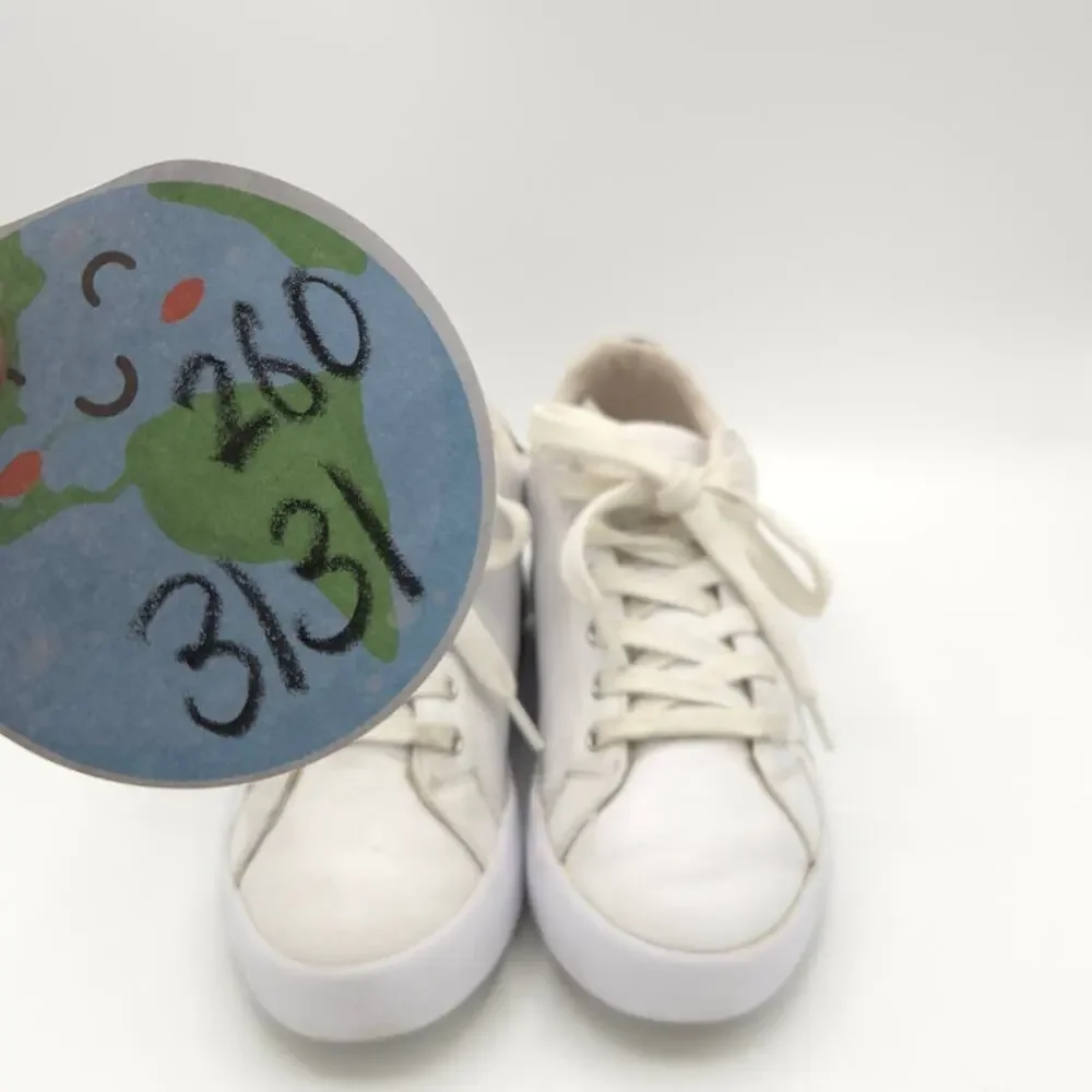 Guess  Pathin Women's White  Sneakers Size 6